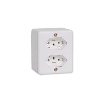 2 TOMADAS FIXAS SOBREPOR BIPOLAR 2P + T 20A 250V
