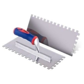 DESEMPENADEIRA ACO INOX DENTADA CABO EMBORRACHADO 28x12cm